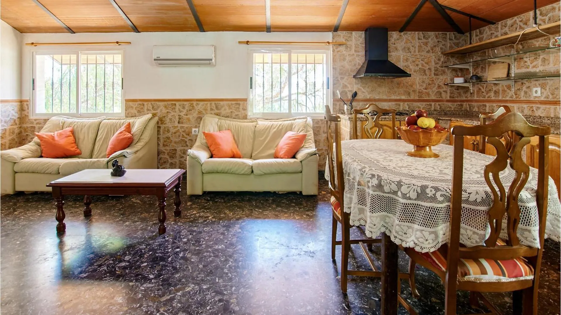 Cozy Home In Dona Mencia With Wifi Spain