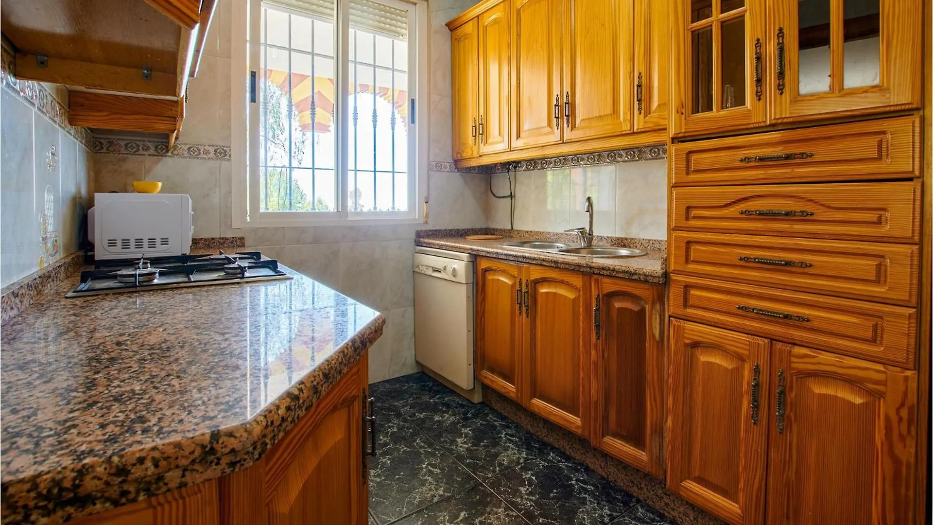 Cozy Home In Dona Mencia With Wifi Spain