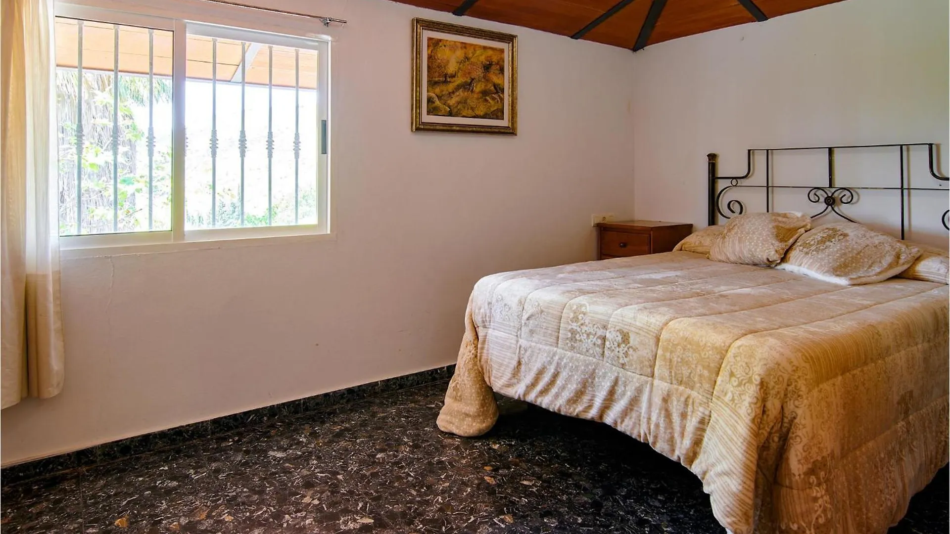 Holiday home Cozy Home In Dona Mencia With Wifi Spain