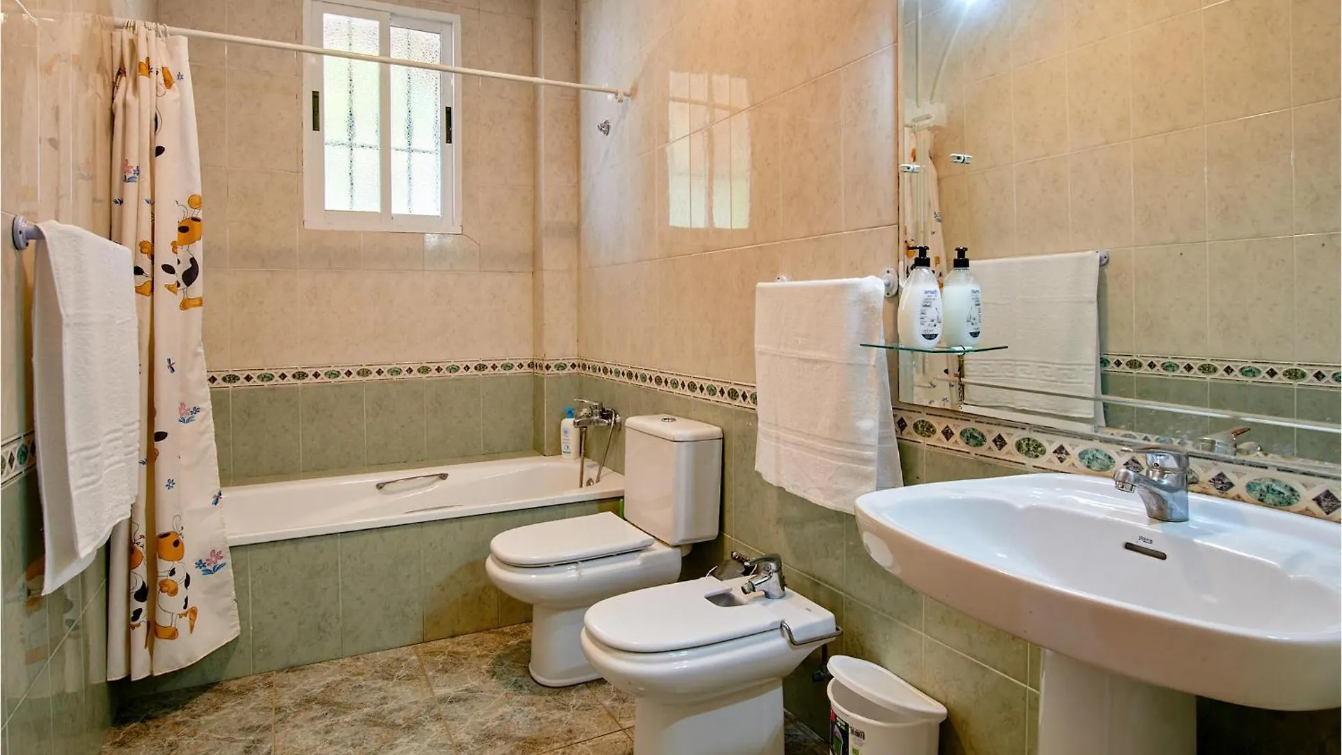 Holiday home Cozy Home In Dona Mencia With Wifi Spain